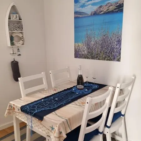 Martina - Apartman Baška